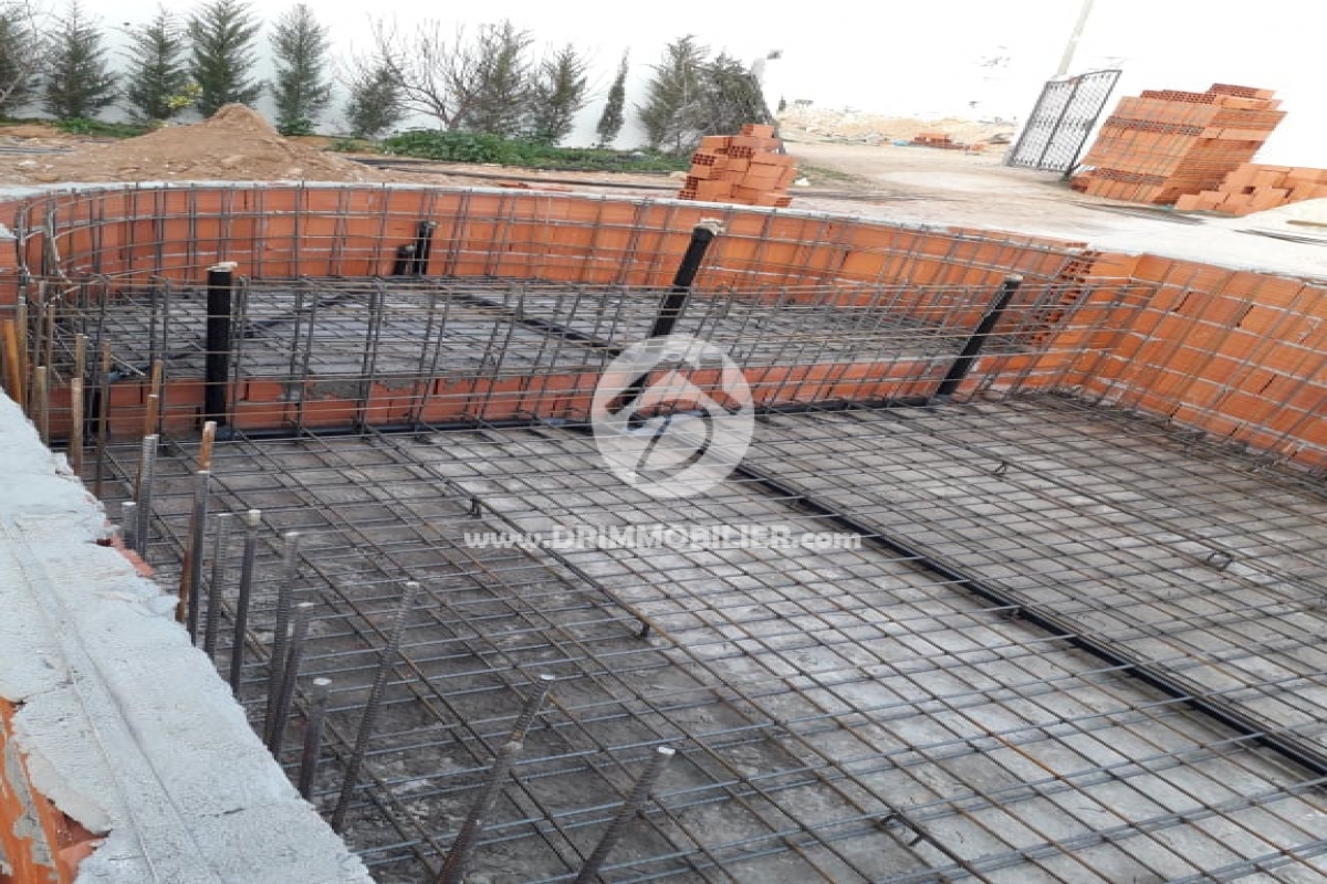Travaux de construction d'une piscine 4.00m x 9.00m -                            Koupit
                           Notre Chantiers Djerba